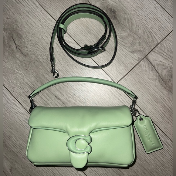 Coach Pillow Tabby 20 Shoulder Bag - Picture 2 of 15